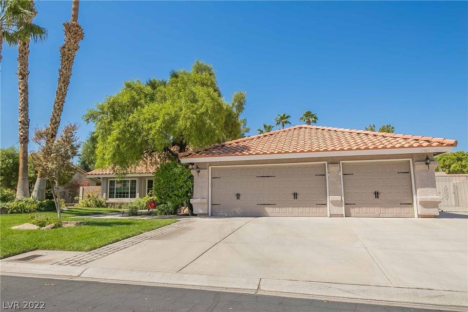  7581 Demona Dr, Las Vegas, NV 89123 photo 93