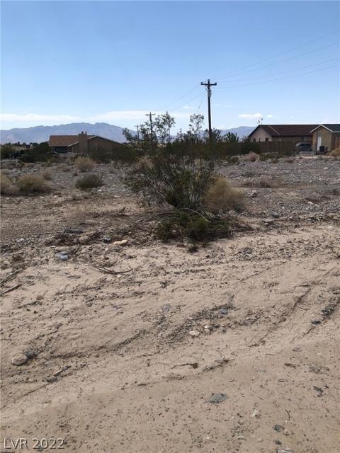 2800 E Feather St, Pahrump, NV 89048