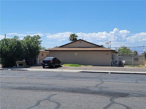 2233 Belmont St, North Las Vegas, NV 89030