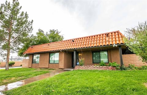 6600 Bubbling Brook Dr #A, Las Vegas, NV 89107
