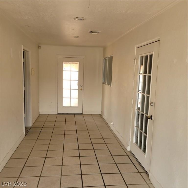  7181 Dean Martin Dr, Las Vegas, NV 89118 photo 5