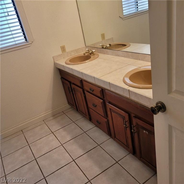  7181 Dean Martin Dr, Las Vegas, NV 89118 photo 20