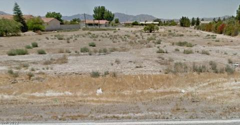 1400 Red Rock Dr, Pahrump, NV 89048