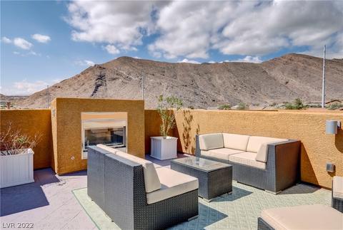 10537 Rain Water Dr, Las Vegas, NV 89129