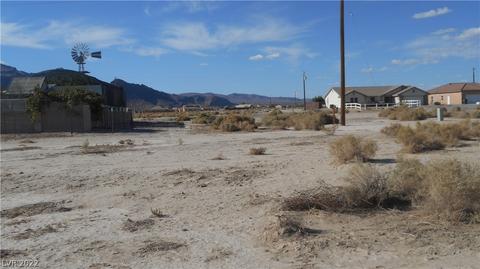 530 Glacier Ln, Pahrump, NV 89060