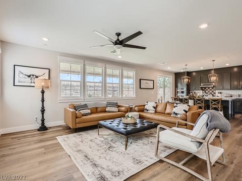 2211 Valdina St, Henderson, NV 89044