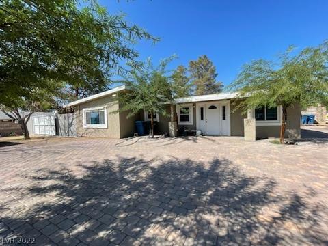 2239 Sandy Ln, Las Vegas, NV 89115
