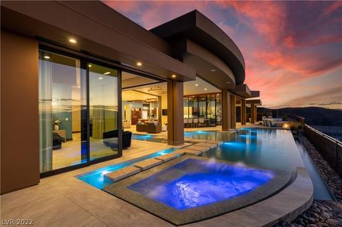 9 Sky Arc Ct, Henderson, NV 89012