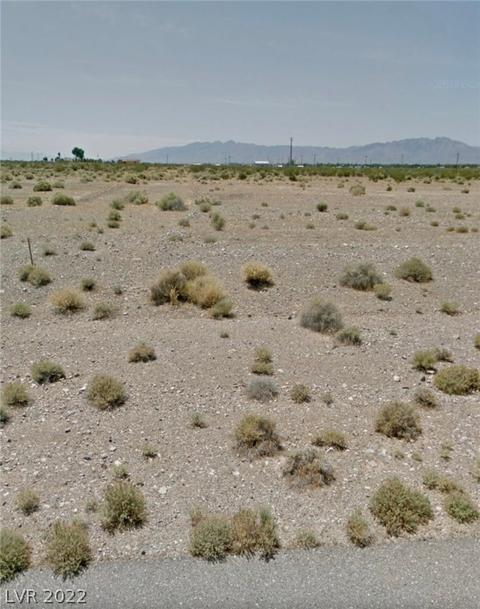 851 E Jenny Cir, Pahrump, NV 89060