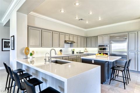 2 Holston Hills Rd, Henderson, NV 89052