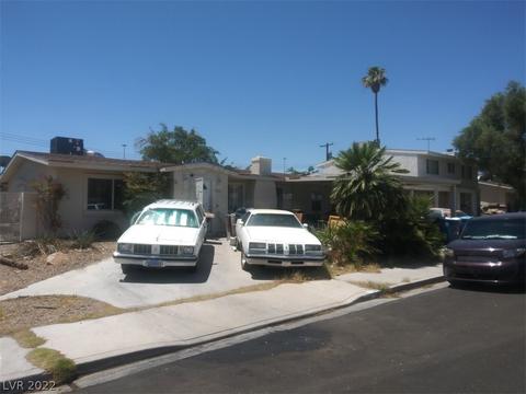 5413 Morendo Dr, Las Vegas, NV 89107