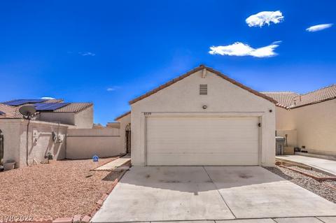 8229 Abercrombe Way, Las Vegas, NV 89145