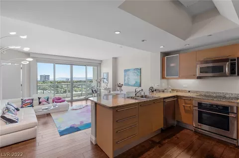 322 Karen Ave #705, Las Vegas, NV 89109