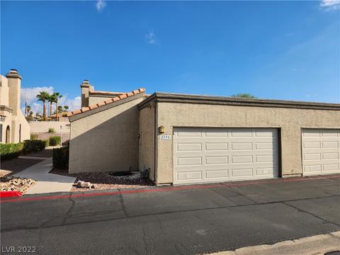 2196 Pebble Creek Ln, Laughlin, NV 89029