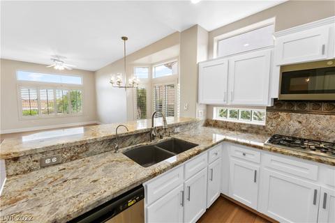 2624 Settlers Bay Ln, Las Vegas, NV 89134