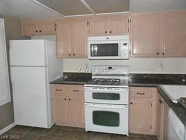 8070 W Russell Rd #1072, Las Vegas, NV 89113