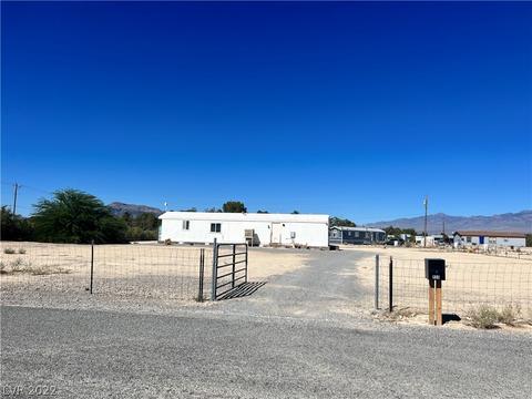 950 W Black St, Pahrump, NV 89060