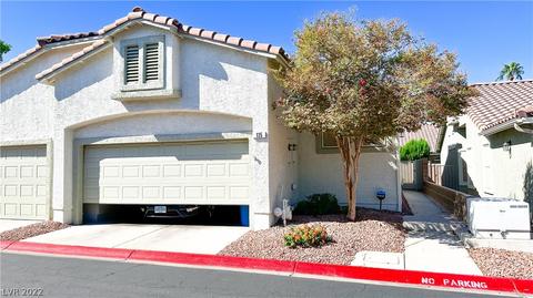135 Tapatio St, Henderson, NV 89074