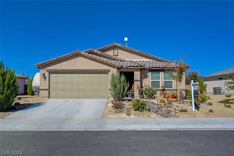 3730 E Gunnison Ave, Pahrump, NV 89061