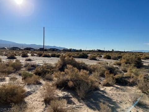 6681 N San Blas Ln, Pahrump, NV 89060