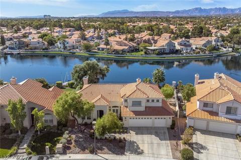 2813 Summer Lake Dr, Las Vegas, NV 89128