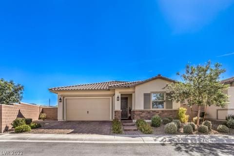 680 Longfeather St, Henderson, NV 89011