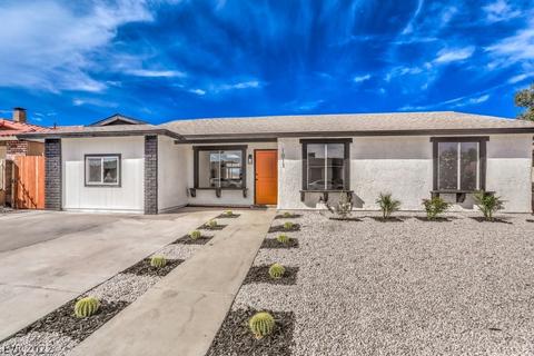 1011 Woodside Ct, Henderson, NV 89015