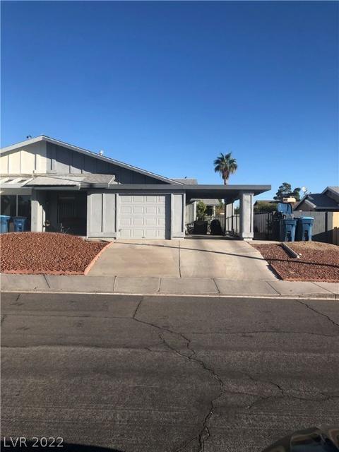 6784 Pine Valley Dr, Las Vegas, NV 89103