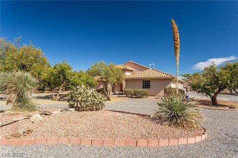 2711 Red Rock Dr, Pahrump, NV 89048