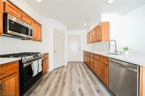 7813 Milkweed Ct, Las Vegas, NV 89149
