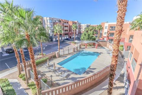71 E Agate Ave #402, Las Vegas, NV 89123