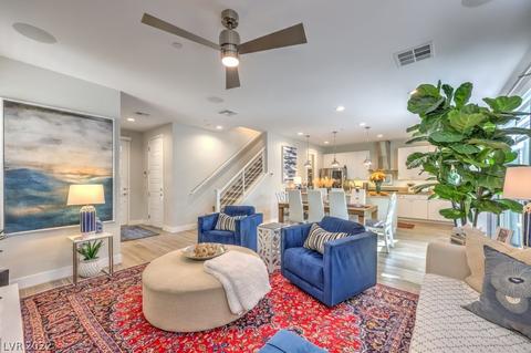 11355 Gravitation Dr, Las Vegas, NV 89135