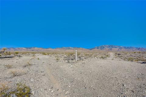 7381 N Sharpe Ave, Pahrump, NV 89060