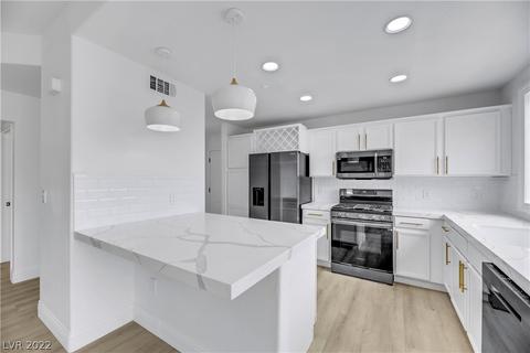 830 Carnegie St #1212, Henderson, NV 89052