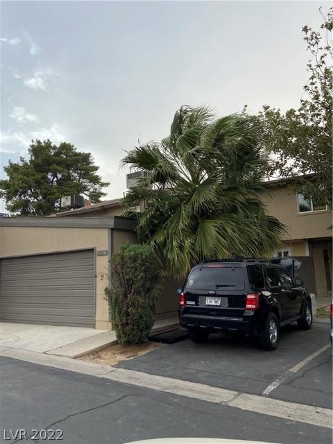 4256 Kona Coast Way, Las Vegas, NV 89121
