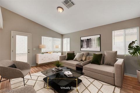 7401 Sunspot Dr, Las Vegas, NV 89128