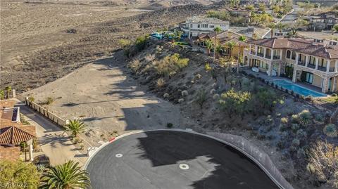 1 Camino La Venta Ct, Henderson, NV 89011