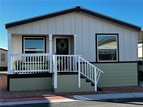 950 Montecito Dr, Pahrump, NV 89048