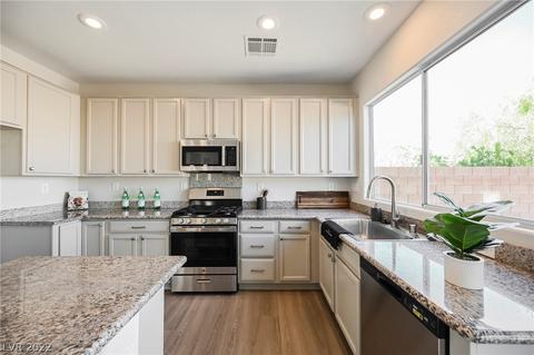 9114 Placer Bullion Ave, Las Vegas, NV 89178