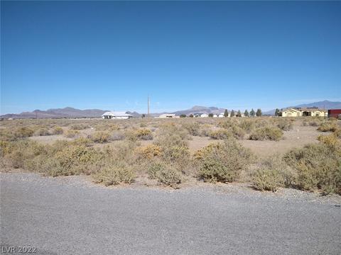 2610 W Jaybird St, Pahrump, NV 89048