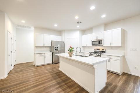 1594 Tilman Ln, Boulder City, NV 89005