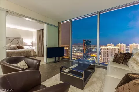 3722 Las Vegas Blvd #3402, Las Vegas, NV 89158