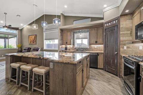 5401 Flowering Bush Ct, Las Vegas, NV 89130