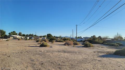 Nsa Meikle Ln, Las Vegas, NV 89156