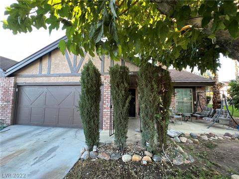6445 Candlebrush Ln, Las Vegas, NV 89107