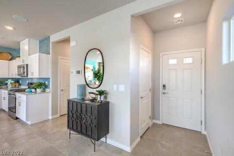 7020 Colonial Ranch St #21, Las Vegas, NV 89166