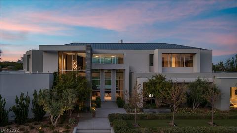 60 Sun Glow Ln, Las Vegas, NV 89135