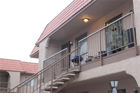 4300 N Lamont St #271, Las Vegas, NV 89115