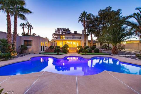 2610 Belcastro St, Las Vegas, NV 89117