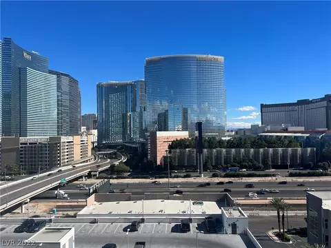 4525 Dean Martin Dr #1011, Las Vegas, NV 89103